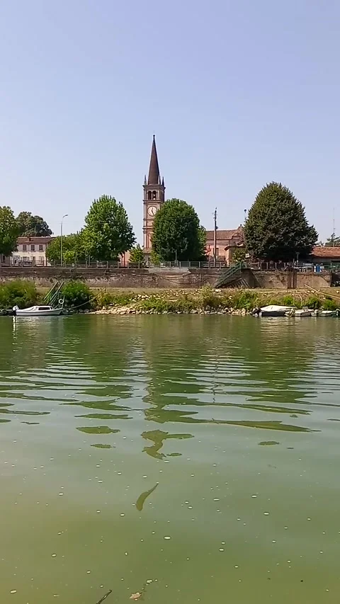 View of the village from the river Video stock 314731804