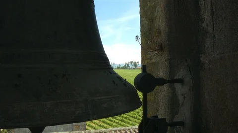 View of vineyards from the bell tower, Rendufe monastery, Amares, Portugal. Vidéo 87499041