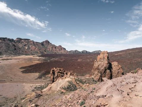 View of a volcanic landscape from Roques de Garcia, Teide National Park Foto stock