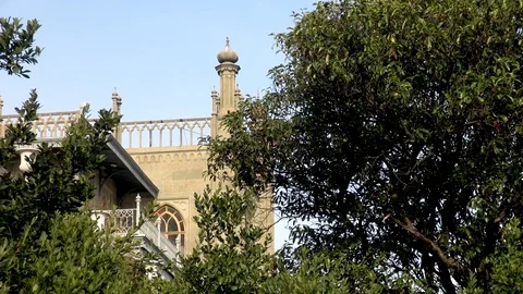 View of Vorontsov Palace from lower park on background of blue sky. Video stock 106857732
