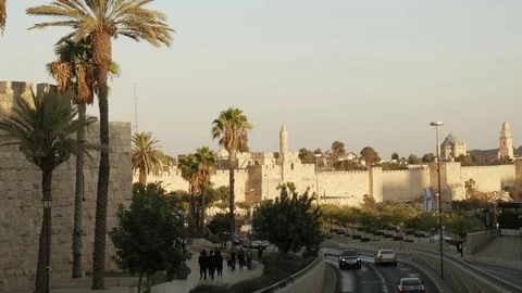View on The Walls of Jerusalem and Tower of David in the afternoon time 스톡 동영상 79154429