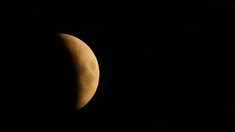 View of waning moon Stock-Footage 93379634