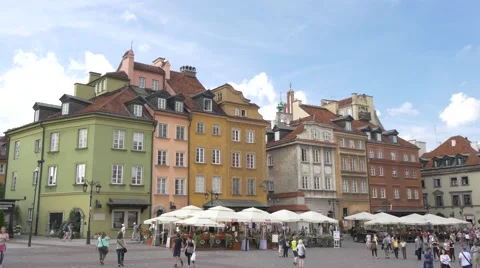 View of Warsaw's Old Town. Vídeos de archivo 65797397