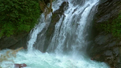 View of waterfall, Lamjung, Nepal 스톡 동영상 139689723