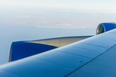 View of the wing of an airplane through the window Foto stock