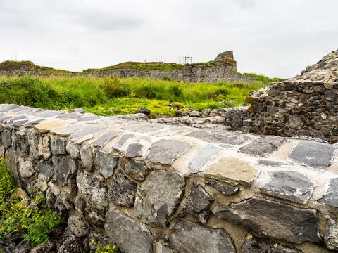 View of yard of medieval Lori Berd fortress Foto stock