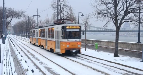 A view of Yellow tram in Budapest at winter Видео 102355377