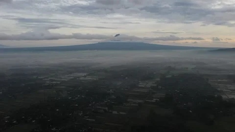 View of Yogyakarta with Merapi Mountain in the background Stock-Footage 235654245