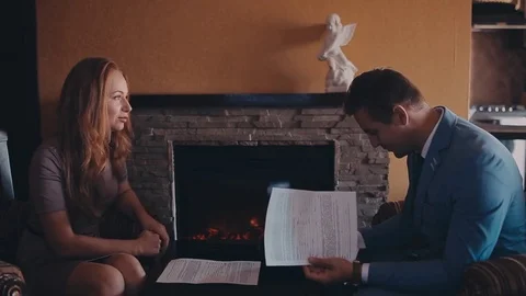View of a Young attractive employer doing a job interview to a woman 库存影片 70959531