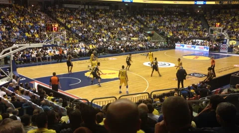 Viewers basketball game Stock Footage 45191150