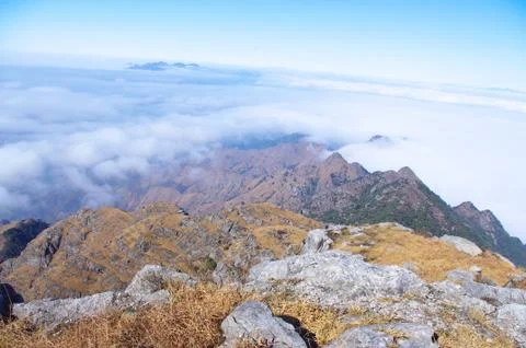 Viewing the top of high mountain form mountainsides Stock Photos