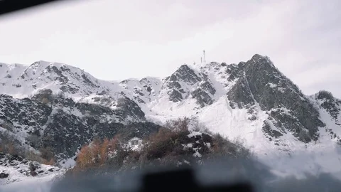 Views of the snow-capped mountains of the cable car Video stock 81820621