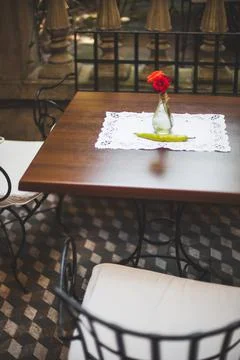 Views of tables in an empty restaurant Fotos de archivo