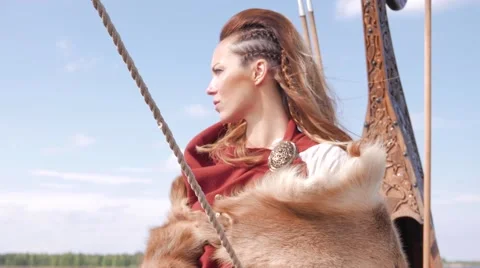 Viking woman on the Drakkar Stock Footage