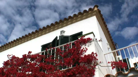 Villa in the sun, Time lapse Stock Footage 750850