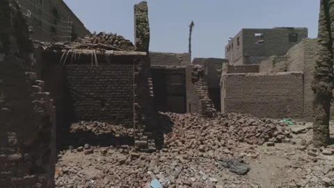 A village in Assiut, Egypt Video stock 252990699