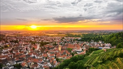 Village Next To A Hill While Sunset, Aerial Drone Flight, Time Lapse 4k Vídeos de archivo 89539560