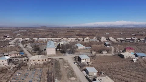 A village with a winter view 19 库存影片 335525662