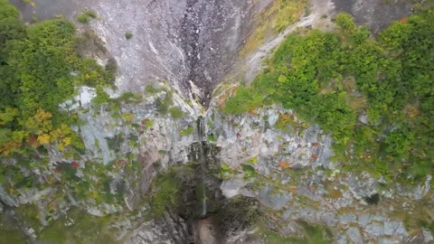 Vilyuchinsky Waterfall, Kamchatka 스톡 동영상 317291046