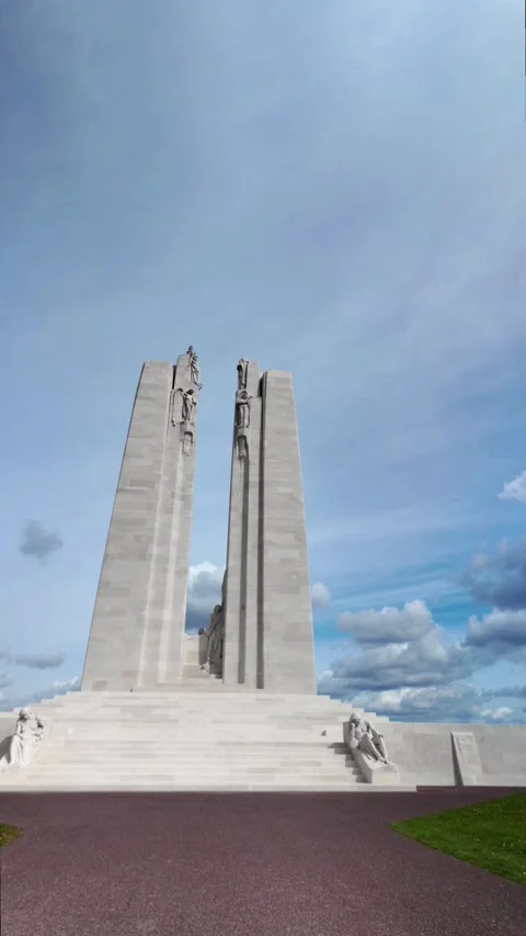 Vimy Memorial vertical orbit shot. Video stock 332486966
