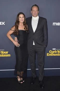  Vince Vaughn mit Ehefrau Kyla Weber bei der Premiere der 12. Staffel der ... Stock Photos