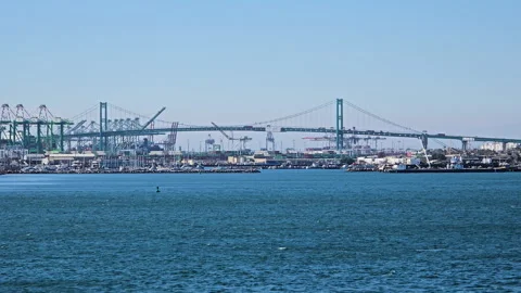 Vincent Thomas Bridge towering over Port of Los Angeles in San Pedro, with Stockbeeldmateriaal 331324719