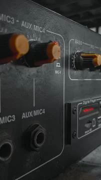 Vintage Audio Mixer Panel With Knobs and Microphone Inputs Foto stock