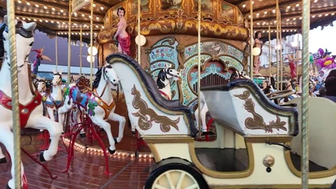 Vintage Carousel with Bright Lights Video stock 326504190