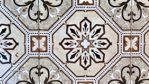 Vintage Ceramic Tile Pattern with Geometric Floral Design Stock Photos