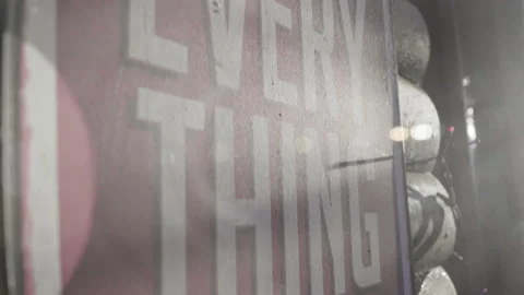 Vintage red poster with the sayers "everything is going to be ok" 库存影片 138236061