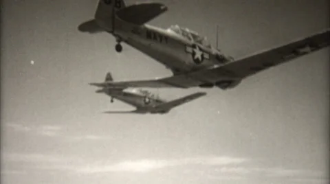 Vintage T-6 Formation Techniques Vídeo Stock 37023136