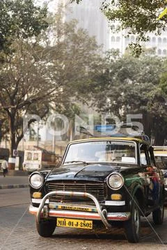 Vintage taxi, Mumbai, India Stock Photos