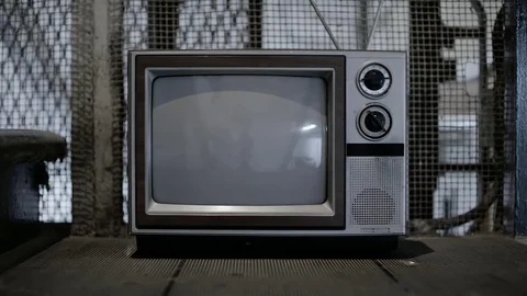 Vintage television in freight elevator Vídeo Stock 77512637