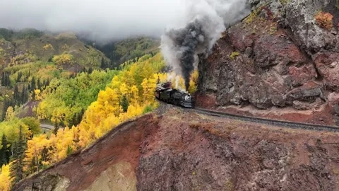 Vintage train on Cumbres pass in fall Stock-Footage 318330686