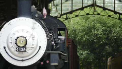 VINTAGE TRAIN AT THE STATION Stock Photos