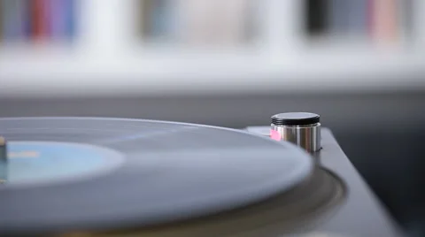Vinyl disc turning on retro record player 動画素材 58334064