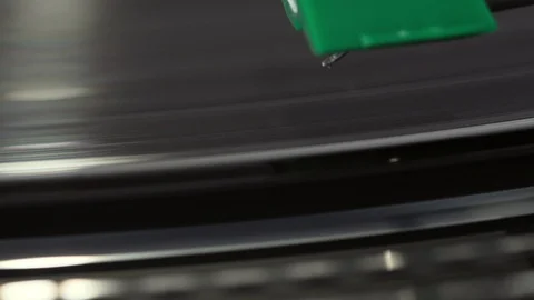 The Vinyl Player Видео 87280523