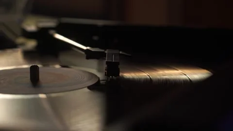 Vinyl Record Auto Stop Playback on Vintage Turntable, Needle Goes Back on Start Stock Footage 346186007