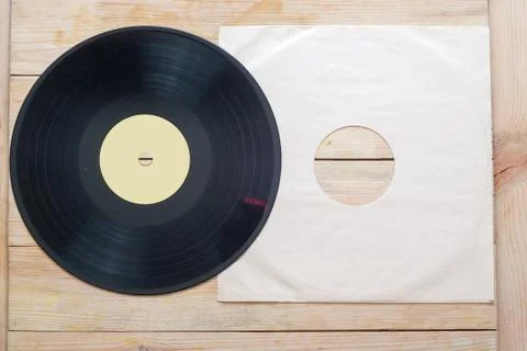 Vinyl record with copy space in front of a collection albums dummy titles Foto stock