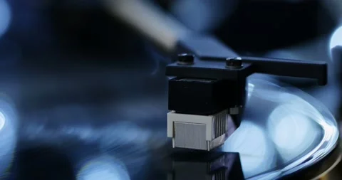 Vinyl record player 動画素材 88956460