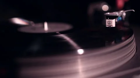 Vinyl record playing in turntable Stock Footage 56675463
