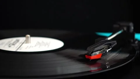 Vinyl record rotating spinning dj music Stock-Footage 334656365