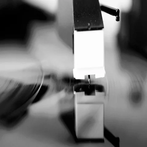 Vinyl record spinning Stock Footage 69326141