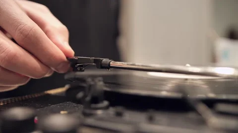 The vinyl record is spinning. Stock Footage 171462787