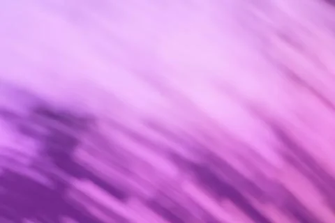 Violet bokeh abstract light background. Motion blur violet backdrop. 库存照片