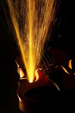 Violin with sparkle eruption Foto stock