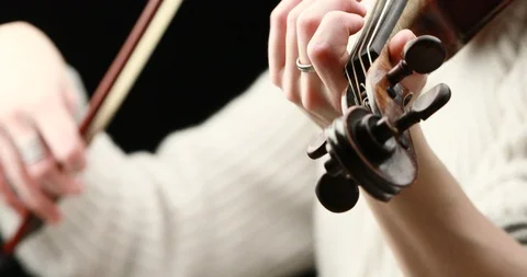 Violinist playing - closeup of her hands Stock Footage 86725429