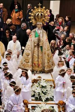 Virgin of the Assumption in procession for the streets of Elche Stock Photos