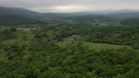 Virginia farm country on a misty morning, 4k aerial Stock Footage