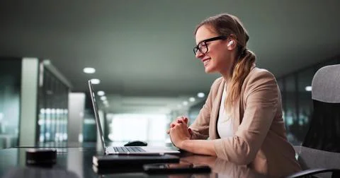 Virtual Business Lecture With Language Coach Via Videoconference On Laptop Stock Photos